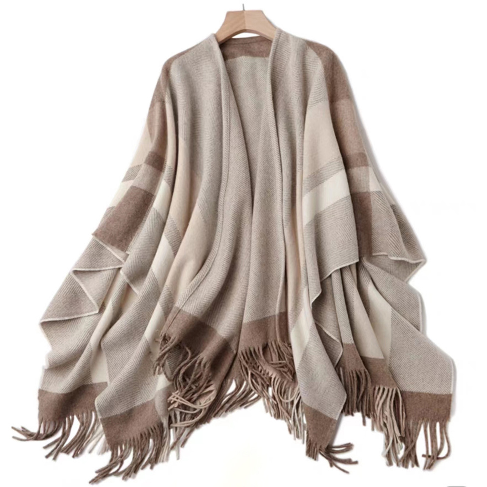 WOVEN PONCHO