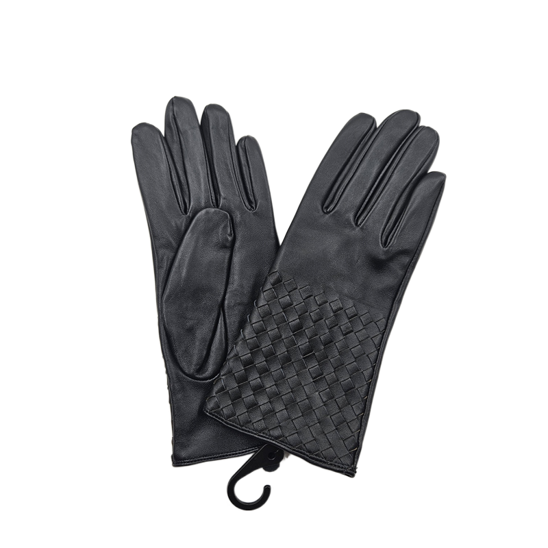 LEATHER GLOVES